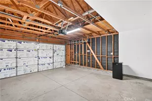 36430 Rotterdam, Winchester, CA 92596 - Photo 13