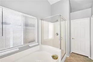 36430 Rotterdam, Winchester, CA 92596 - Photo 47