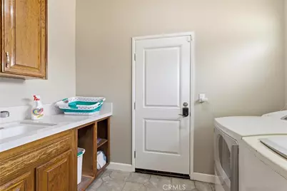 24163 Barton, Loma Linda, CA 92354 - Photo 25