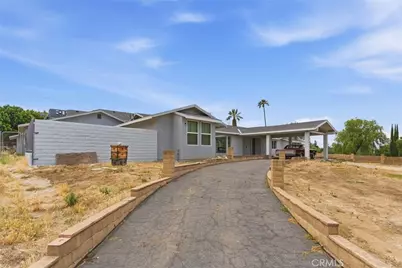 24163 Barton, Loma Linda, CA 92354 - Photo 3