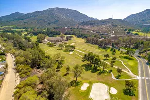 30569 Bridgeview Cir, Temecula, CA 92592 - Photo 9