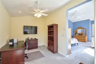 30569 Bridgeview Cir, Temecula, CA 92592 - Photo 39