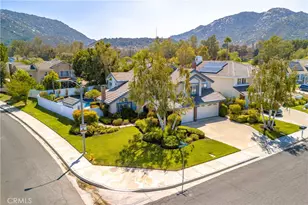 30569 Bridgeview Cir, Temecula, CA 92592 - Photo 17