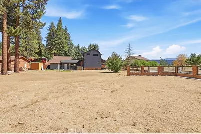 39196 Seminole Drive, Fawnskin, CA 92333 - Photo 11