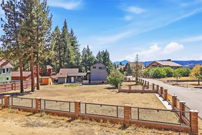 39196 Seminole Drive, Fawnskin, CA 92333 - Photo 9