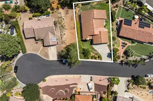 28235 Stonington, Escondido, CA 92026 - Photo 5