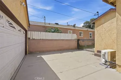 10962 Elm Avenue, Lynwood, CA 90262 - Photo 5