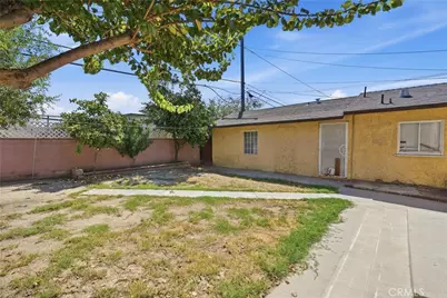 10962 Elm Avenue, Lynwood, CA 90262 - Photo 23