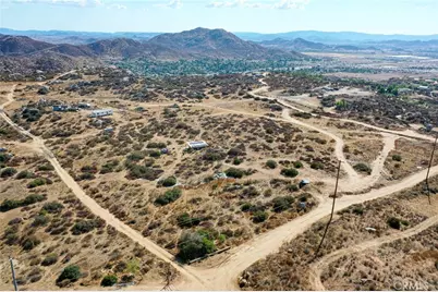 39 Minton, Homeland, CA 92548 - Photo 15