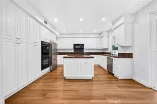 29689 Masters Dr, Murrieta, CA 92563 - Photo 21