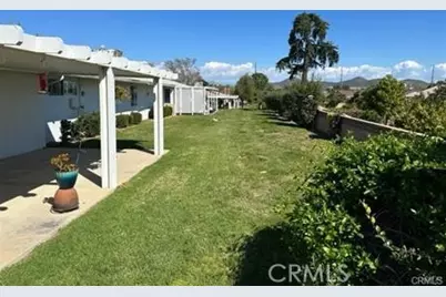 25871 McCall Boulevard, Sun City, CA 92586 - Photo 15