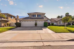 977 Sussex, San Jacinto, CA 92583 - Photo 1