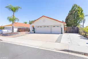 25251 Ridgeplume, Murrieta, CA 92563 - Photo 3