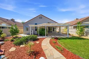 40158 Colony Dr, Murrieta, CA 92562 - Photo 29