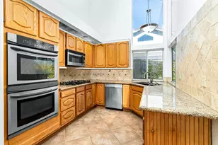 31211 Corte Alhambra, Temecula, CA 92592 - Photo 9