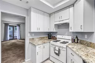 24378 Larchmont Ct, Laguna Hills, CA 92653 - Photo 11