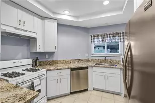 24378 Larchmont Ct, Laguna Hills, CA 92653 - Photo 9