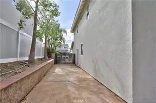 39670 Via Galletas, Murrieta, CA 92562 - Photo 47