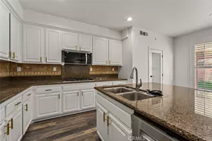 27367 Pinyon, Murrieta, CA 92562 - Photo 23