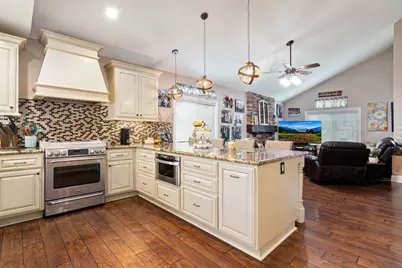 36345 Provence, Murrieta, CA 92562 - Photo 7