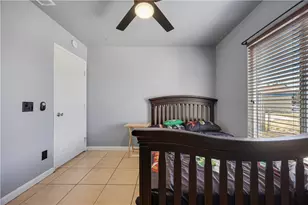 10716 Wakefield St, Adelanto, CA 92301 - Photo 9