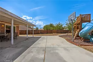 10716 Wakefield St, Adelanto, CA 92301 - Photo 33