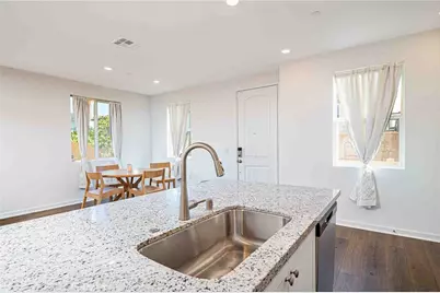 33197 Opal Glass Drive, Winchester, CA 92596 - Photo 9