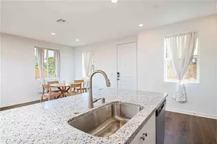 33197 Opal Glass Dr, Winchester, CA 92596 - Photo 9