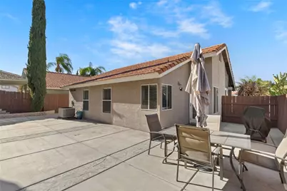 25641 Roylene Drive, Sun City, CA 92586 - Photo 19