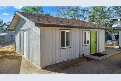 7177 Sunny Place, Yucca Valley, CA 92284 - Photo 19