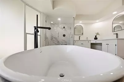 3401 Broadmoor Boulevard, San Bernardino, CA 92404 - Photo 35