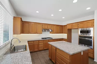 38090 Sherwood Street, Murrieta, CA 92562 - Photo 13