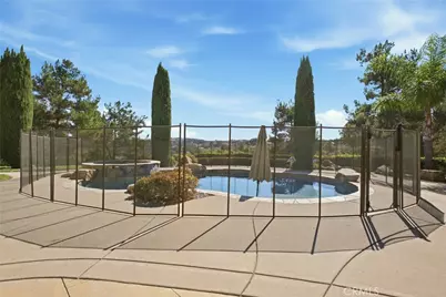 20855 Avenida Castilla, Murrieta, CA 92562 - Photo 11