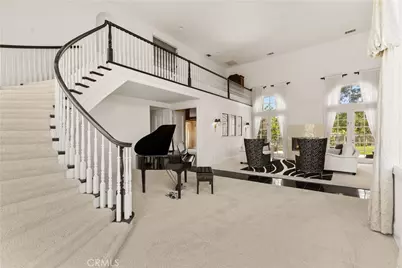 38586 Hillside Trail, Murrieta, CA 92562 - Photo 5