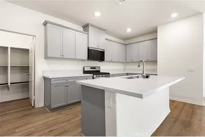 29081 Soffel, Winchester, CA 92596 - Photo 37