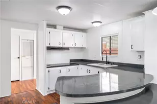 38035 Via Del Largo, Murrieta, CA 92563 - Photo 3