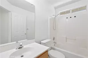 41851 Vardon Dr, Temecula, CA 92591 - Photo 13