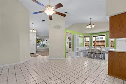 29688 Via Naravilla, Sun City, CA 92586 - Photo 11