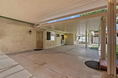 29688 Via Naravilla, Sun City, CA 92586 - Photo 31