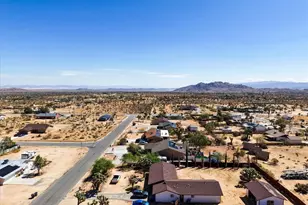 58407 Campanula St, Yucca Valley, CA 92284 - Photo 51