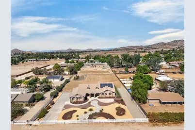 29320 Calle De Caballos, Menifee, CA 92585 - Photo 65