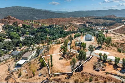 13700 Monte Vista, Lake Elsinore, CA 92530 - Photo 13