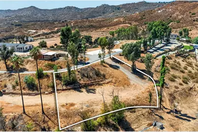 13700 Monte Vista, Lake Elsinore, CA 92530 - Photo 9