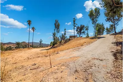 13700 Monte Vista, Lake Elsinore, CA 92530 - Photo 19
