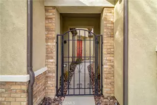 16 Burgundy, Rancho Mirage, CA 92270 - Photo 3