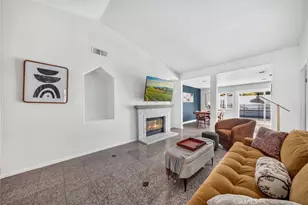 25992 Country Walk Ln, Murrieta, CA 92563 - Photo 9