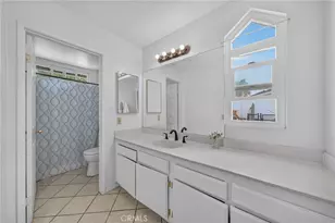 25992 Country Walk Ln, Murrieta, CA 92563 - Photo 19