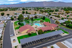 1300 W Menlo Ave, Hemet, CA 92543 - Photo 43