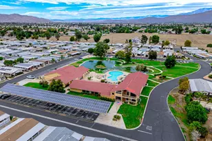 1300 W Menlo Ave, Hemet, CA 92543 - Photo 41