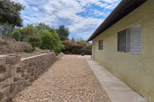 1192 Caren Rd, Vista, CA 92083 - Photo 9